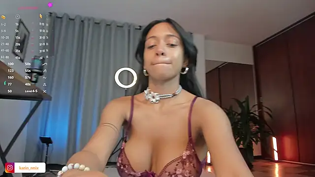 karinnixx online show from June 6, 9:41 pm