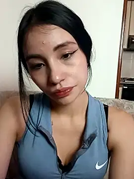Snapshot of Chloe_Miller_2 chatting on June 3, 12:57 am Chloe Miller 2 online show from June 3, 12:57 am