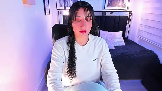 ladyraing online show from February 17, 3:14 am