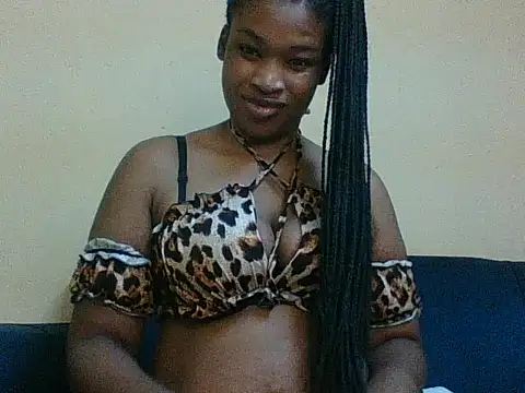 Juicylipss88 online show from February 8, 10:35 pm