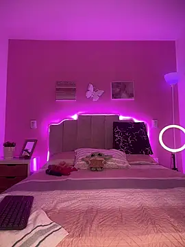 SofiaSiren online show from March 21, 2:05 am