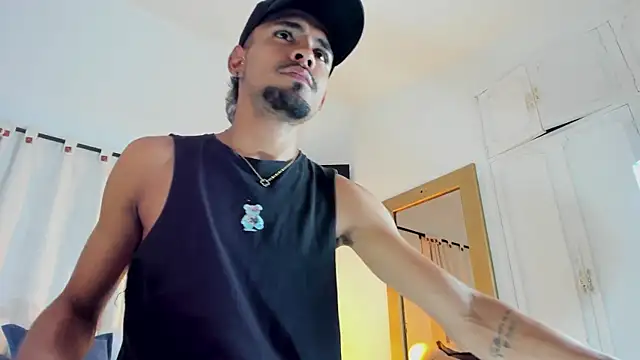 Snapshot of neyder_sanz chatting on February 9, 3:21 am neyder sanz online show from February 9, 3:21 am