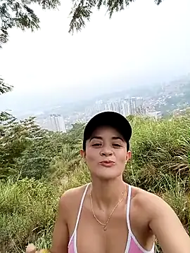 Snapshot of miamorgan20 chatting on February 15, 12:58 pm miamorgan20 online show from February 15, 12:58 pm