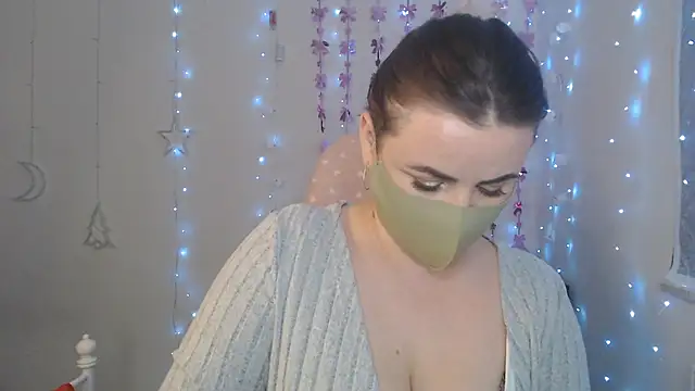 Avelina1 online show from April 8, 8:25 am