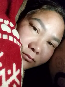 Snapshot of bongtuyet11 chatting on February 19, 9:44 pm bongtuyet11 online show from February 19, 9:44 pm