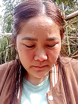 Snapshot of bongtuyet11 chatting on March 1, 3:19 am bongtuyet11 online show from March 1, 3:19 am