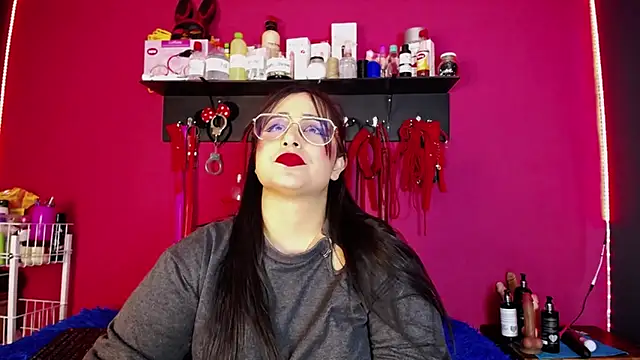 Snapshot of shannon_queen- chatting on April 23, 8:13 am shannon queen- online show from April 23, 8:13 am