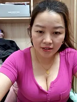 Snapshot of Jennie_dogy chatting on May 20, 2:23 pm Jennie dogy online show from May 20, 2:23 pm