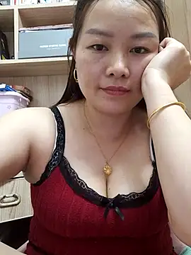 Snapshot of Jennie_dogy chatting on May 23, 4:50 am Jennie dogy online show from May 23, 4:50 am