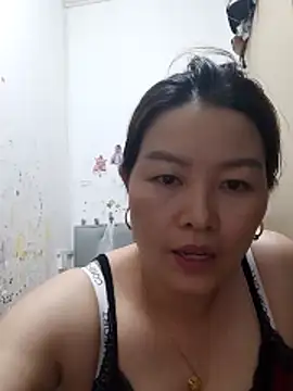 Snapshot of Jennie_dogy chatting on May 26, 2:02 pm Jennie dogy online show from May 26, 2:02 pm