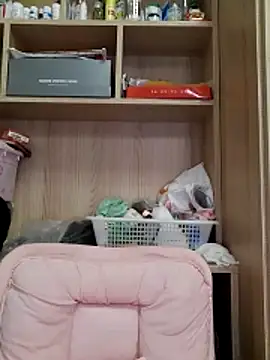 Snapshot of Jennie_dogy chatting on June 5, 2:51 am Jennie dogy online show from June 5, 2:51 am