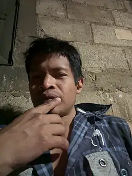 Snapshot of Ttony502 chatting on March 17, 2:27 am Ttony502 online show from March 17, 2:27 am