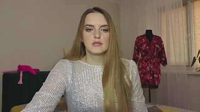 Snapshot of GEvangelinka chatting on April 29, 6:39 am GEvangelinka online show from April 29, 6:39 am