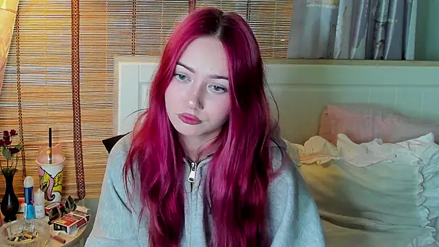 Snapshot of LustfulBambi chatting on May 11, 12:55 pm LustfulBambi online show from May 11, 12:55 pm