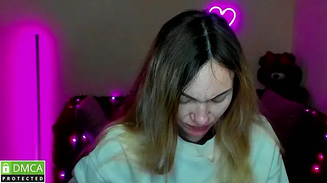 Snapshot of BlondMikey22 chatting on February 20, 6:26 am BlondMikey22 online show from February 20, 6:26 am