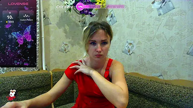 Snapshot of HarleyWidLife chatting on February 16, 4:14 pm HarleyWidLife online show from February 16, 4:14 pm