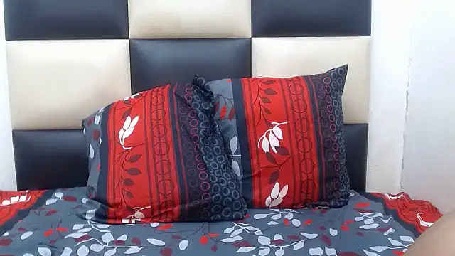 MatureTemptress online show from March 22, 2:15 am