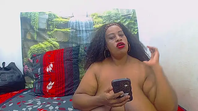 Snapshot of MatureTemptress chatting on April 20, 3:15 pm MatureTemptress online show from April 20, 3:15 pm
