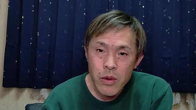 Snapshot of renrenta_77 chatting on February 21, 11:22 am renrenta 77 online show from February 21, 11:22 am