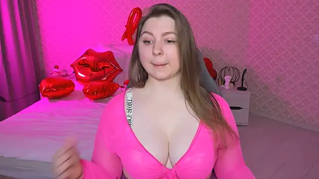 Snapshot of lea__luna chatting on February 10, 7:56 am lea luna online show from February 10, 7:56 am