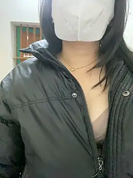 Snapshot of Irene_007 chatting on February 8, 7:12 am Irene 007 online show from February 8, 7:12 am