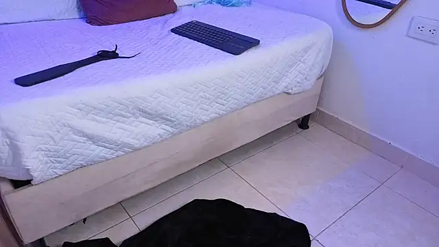 vane coral online show from April 19, 6:10 pm