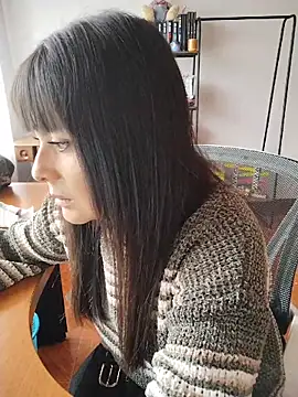Lyonette reading1 online show from March 18, 2:53 pm