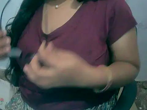 Snapshot of Saniya_K2 chatting on February 12, 2:17 am Saniya K2 online show from February 12, 2:17 am