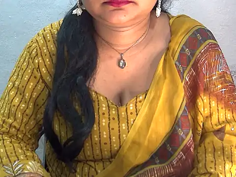 Snapshot of Saniya_K2 chatting on June 18, 4:22 pm Saniya K2 online show from June 18, 4:22 pm