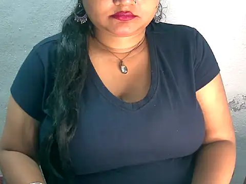 Snapshot of Saniya_K2 chatting on July 4, 4:35 pm Saniya K2 online show from July 4, 4:35 pm