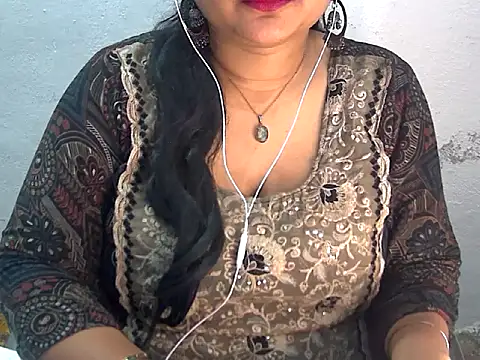 Snapshot of Saniya_K2 chatting on July 15, 4:45 pm Saniya K2 online show from July 15, 4:45 pm
