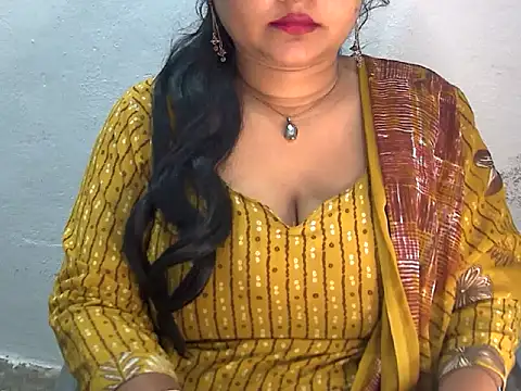 Snapshot of Saniya_K2 chatting on July 16, 5:08 pm Saniya K2 online show from July 16, 5:08 pm