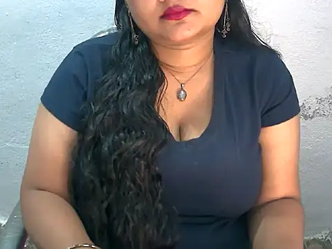 Snapshot of Saniya_K2 chatting on July 19, 4:44 pm Saniya K2 online show from July 19, 4:44 pm