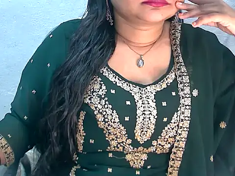 Snapshot of Saniya_K2 chatting on July 20, 4:31 pm Saniya K2 online show from July 20, 4:31 pm