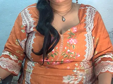 Snapshot of Saniya_K2 chatting on July 26, 5:09 pm Saniya K2 online show from July 26, 5:09 pm