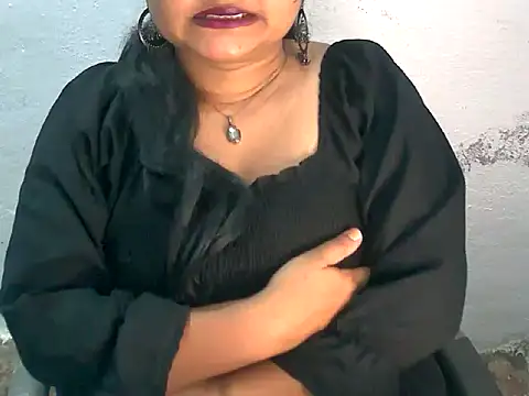 Snapshot of Saniya_K2 chatting on July 28, 5:34 pm Saniya K2 online show from July 28, 5:34 pm
