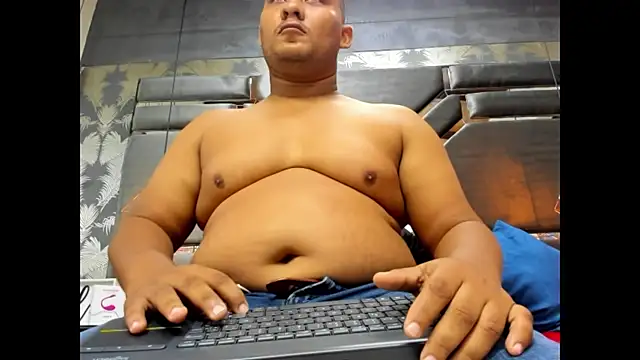 Snapshot of LaimCarterss chatting on February 24, 12:36 pm LaimCarterss online show from February 24, 12:36 pm