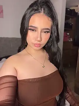 Sofiia Vegaa online show from April 13, 2:17 am