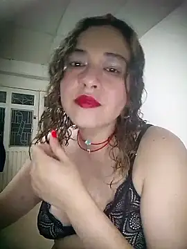 Snapshot of Nyssa_Coil chatting on February 28, 2:45 am Nyssa Coil online show from February 28, 2:45 am