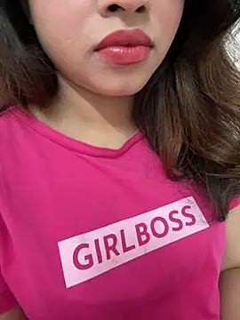 Snapshot of riya_sharma11 chatting on February 20, 11:22 am riya sharma11 online show from February 20, 11:22 am