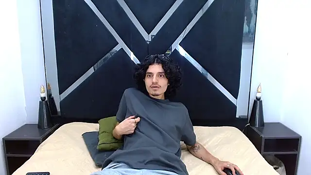 SamiSaturno online show from March 3, 7:31 pm