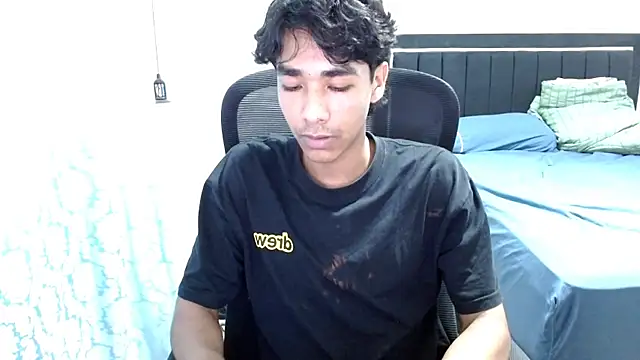 Pedestal diamant online show from March 18, 12:14 am