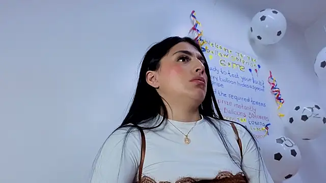 Snapshot of Julieta-Horny- chatting on June 16, 2:09 pm Julieta-Horny- online show from June 16, 2:09 pm