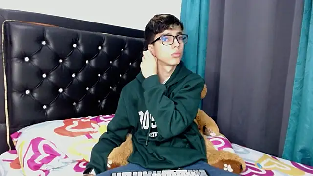 gabriel x18 online show from February 17, 5:26 am