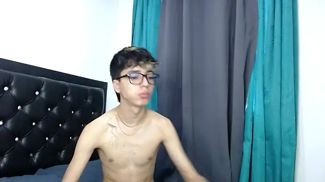 gabriel x18 online show from February 20, 9:15 pm