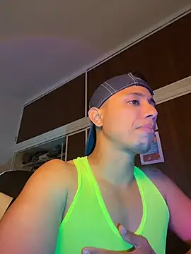 Snapshot of Gael_Velaryx chatting on March 26, 10:15 pm Gael Velaryx online show from March 26, 10:15 pm