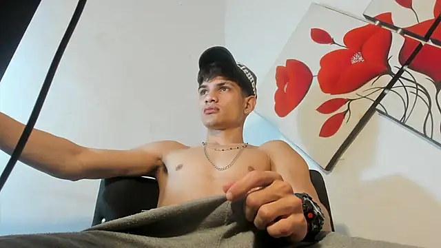 Jesshot bigcock20cm online show from June 23, 5:27 am