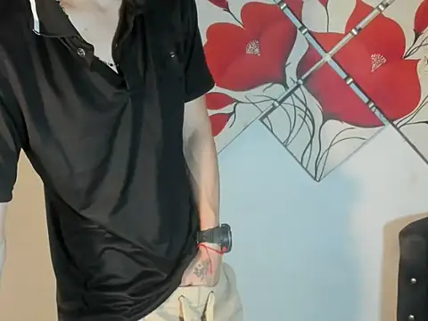 Jesshot bigcock20cm online show from June 25, 4:34 am
