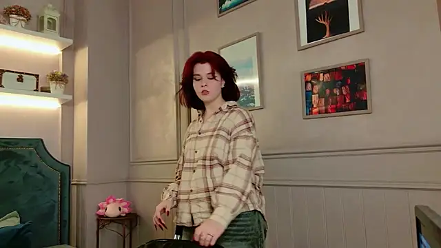 Snapshot of Milana_Bold chatting on May 22, 8:36 pm Milana Bold online show from May 22, 8:36 pm