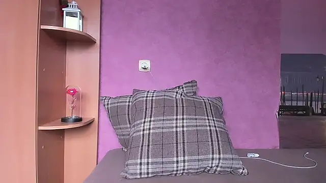 marrena a online show from March 30, 7:09 am